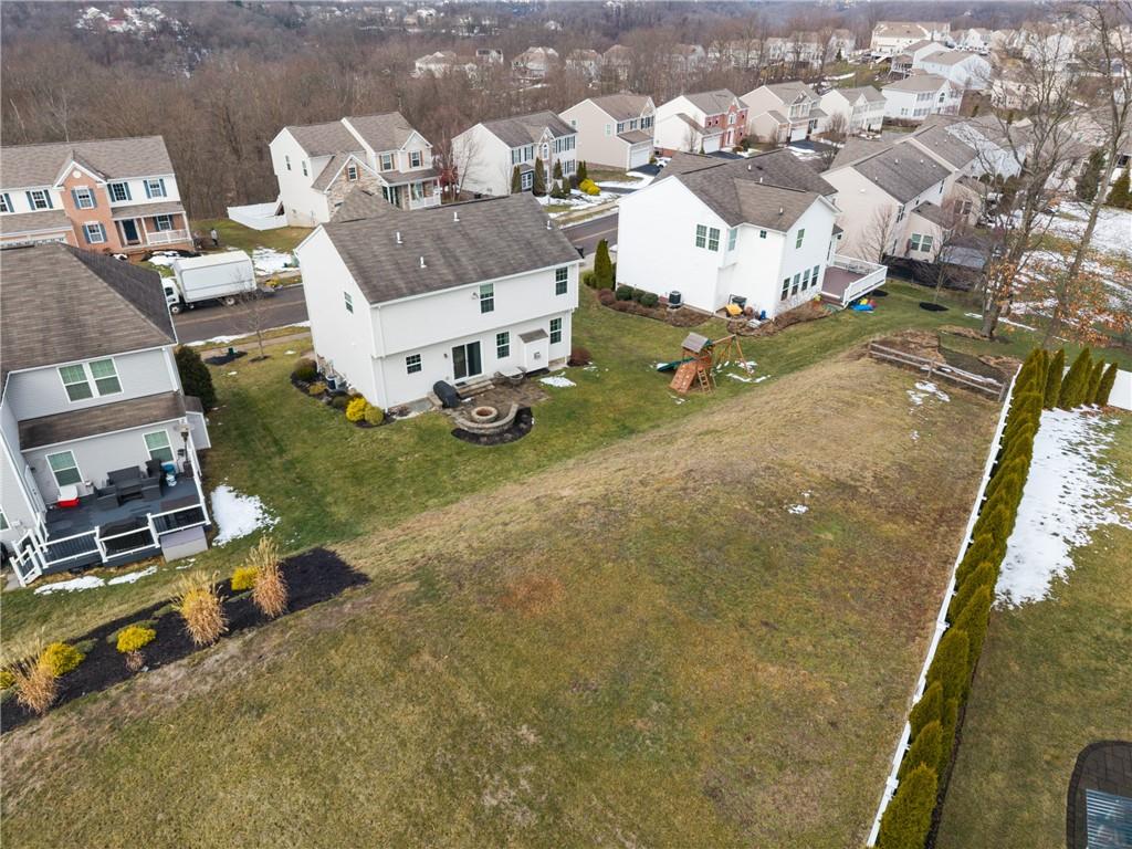 225 Foxwood Road Coraopolis, PA 15108 - Photo 42 of 46 Gallery Image 42