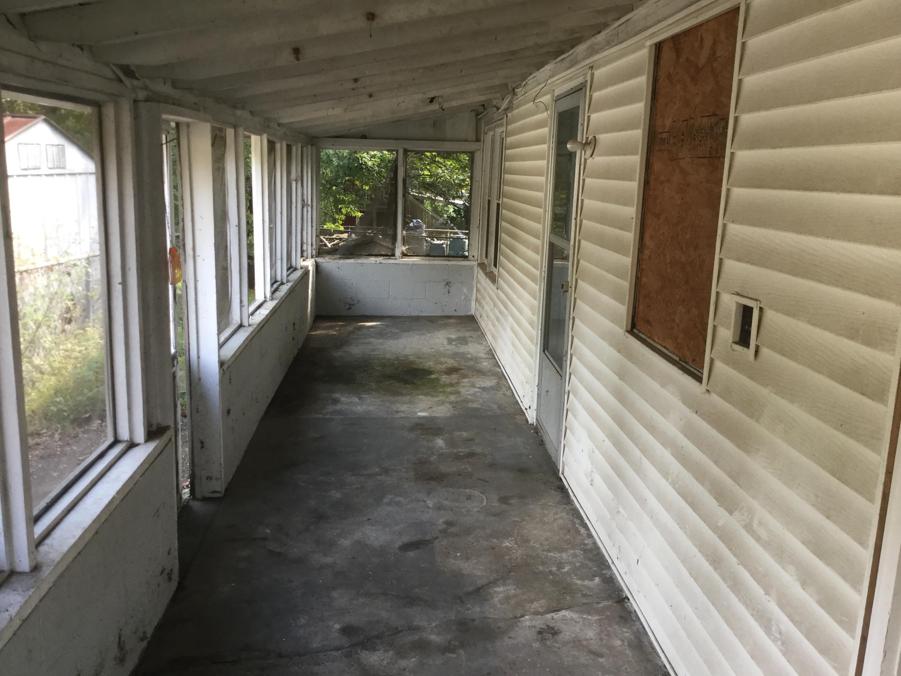 19 Broadway Road Rossville, GA 30741 - Photo 2 of 22 IMG_2845