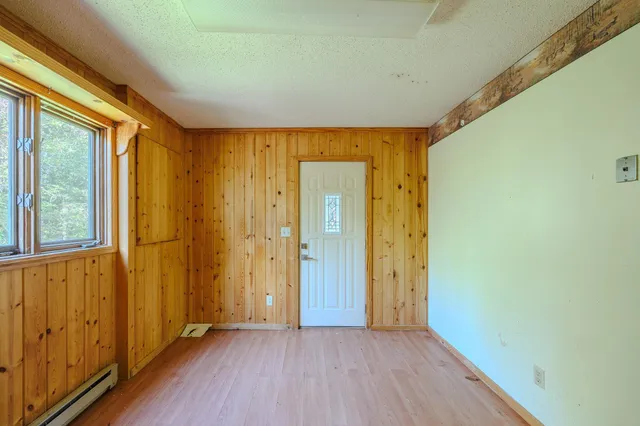 $245,000 | 729 Lake Avenue Southeast, Bemidji, MN 56601