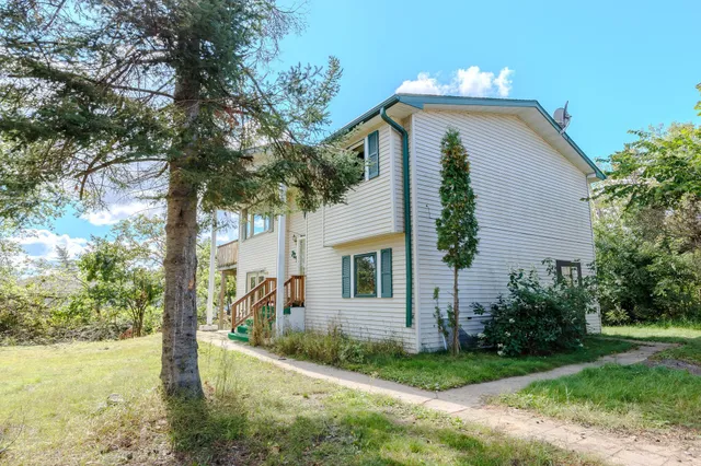 $245,000 | 729 Lake Avenue Southeast, Bemidji, MN 56601