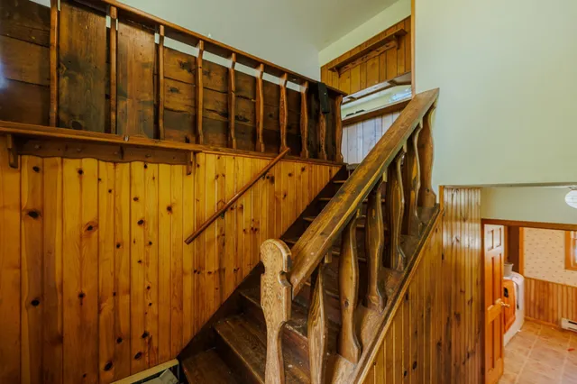 $245,000 | 729 Lake Avenue Southeast, Bemidji, MN 56601