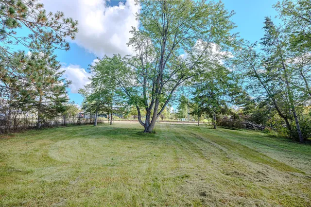 $245,000 | 729 Lake Avenue Southeast, Bemidji, MN 56601