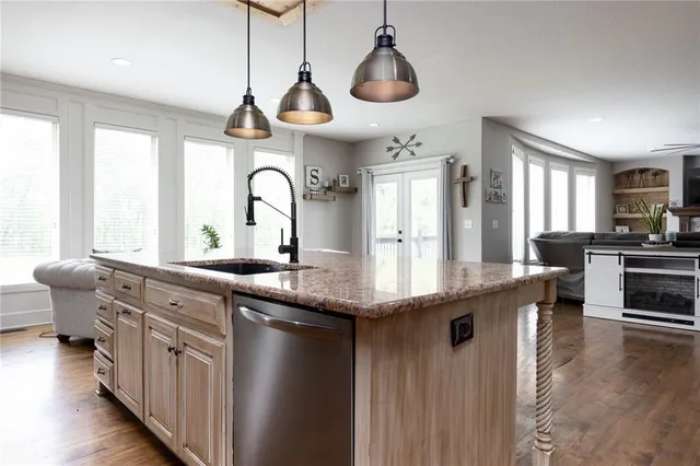 $810,000 | 13017 Kelli Drive, Kearney, MO 64060