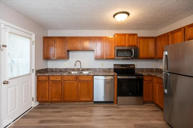 $1,400 | 2099 Galaxy Drive, Franklin, IN 46131