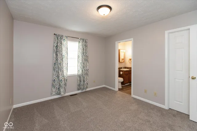 $1,400 | 2099 Galaxy Drive, Franklin, IN 46131