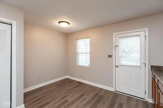 $1,400 | 2099 Galaxy Drive, Franklin, IN 46131