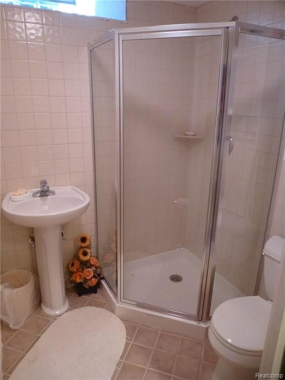 1879 Beaver Creek Drive Rochester, MI 48307 - Photo 21 of 24
