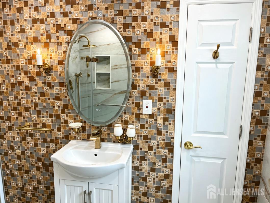 355 Main Street, Unit 2 South Amboy, NJ 08879 - Photo 9 of 18