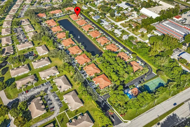 $459,900 | 5104 North La Sedona Circle, Delray Beach, FL 33484