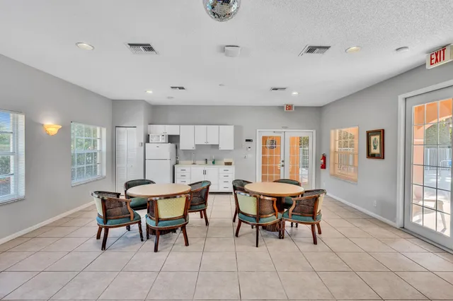 $459,900 | 5104 North La Sedona Circle, Delray Beach, FL 33484