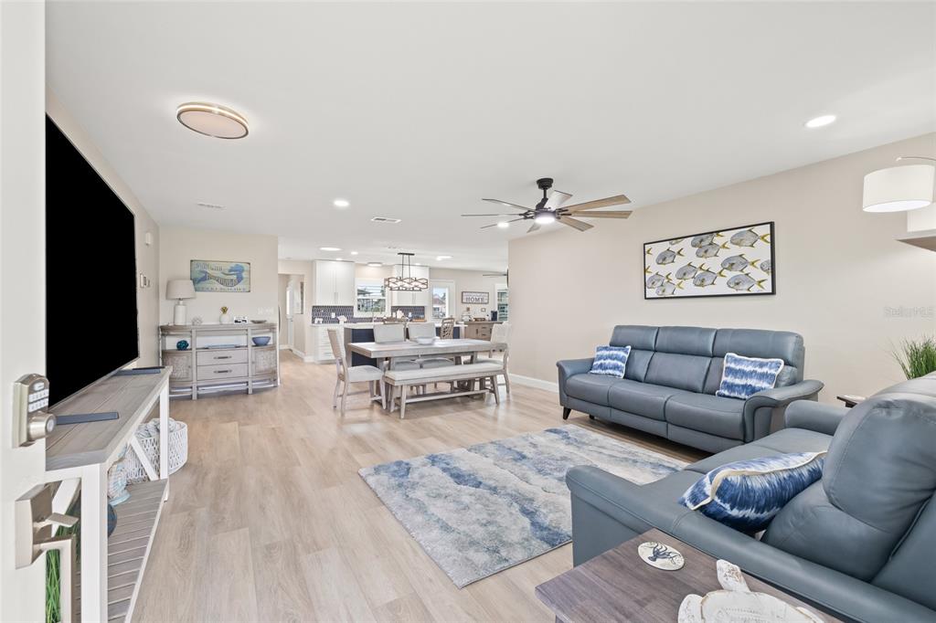 3507 Centavo Court Hernando Beach, FL 34607 - Photo 9 of 57