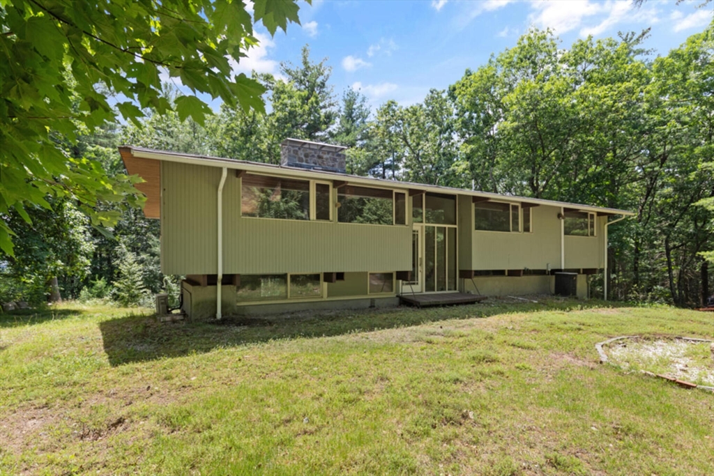 15 Pilgrims Path Sudbury, MA 01776 - Photo 2 of 29 a view of a house with a yard