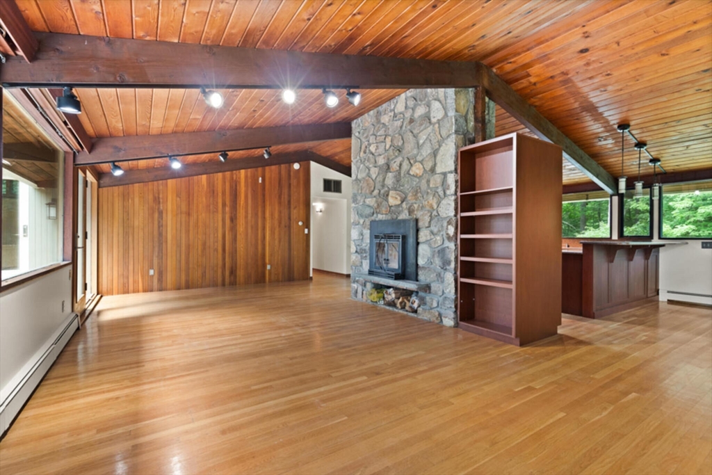 15 Pilgrims Path Sudbury, MA 01776 - Photo 6 of 29 a view of a house with a patio