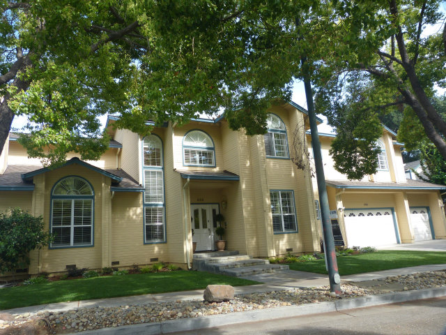 686 Regas Drive Campbell, CA 95008 - Photo 1 of 8 a front view of a house with garden
