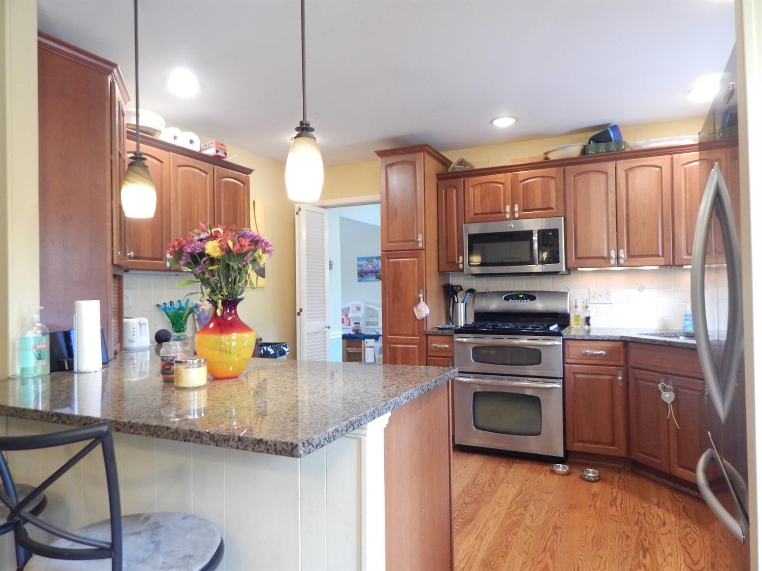 413 Riddle Road Cincinnati, OH 45231 - Photo 5 of 15 Gallery Image 5