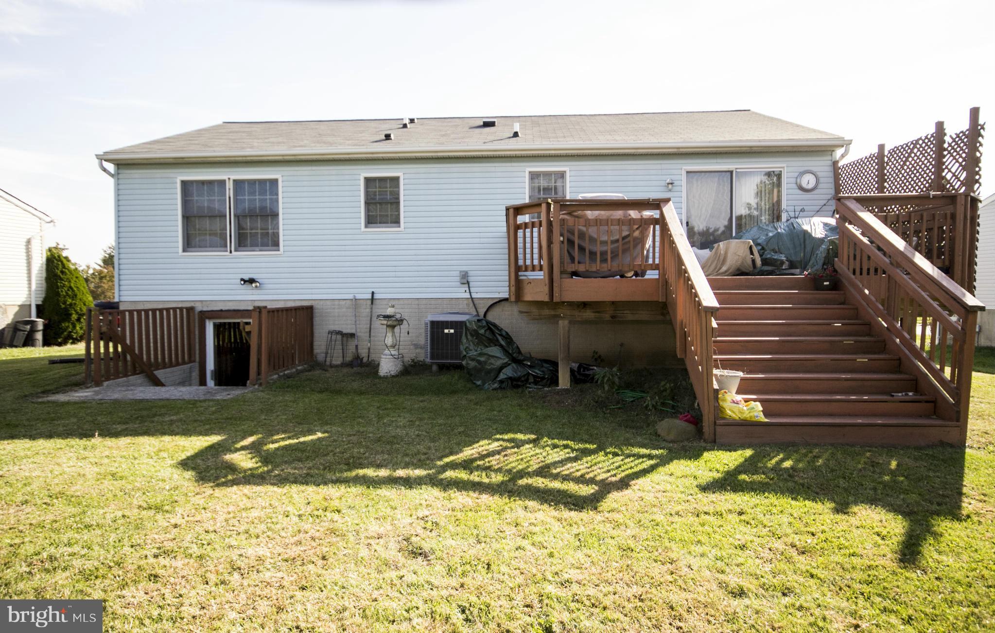 3202 Ripple Road Baltimore, MD 21244 - Photo 23 of 24 Exterior (Rear)