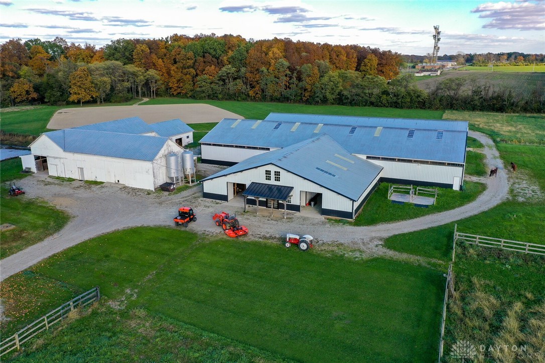 9306 Kenrick Road Dayton, OH 45458 - Photo 43 of 56