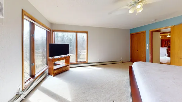 $490,000 | 10597 Highway 23, Orr, MN 55771