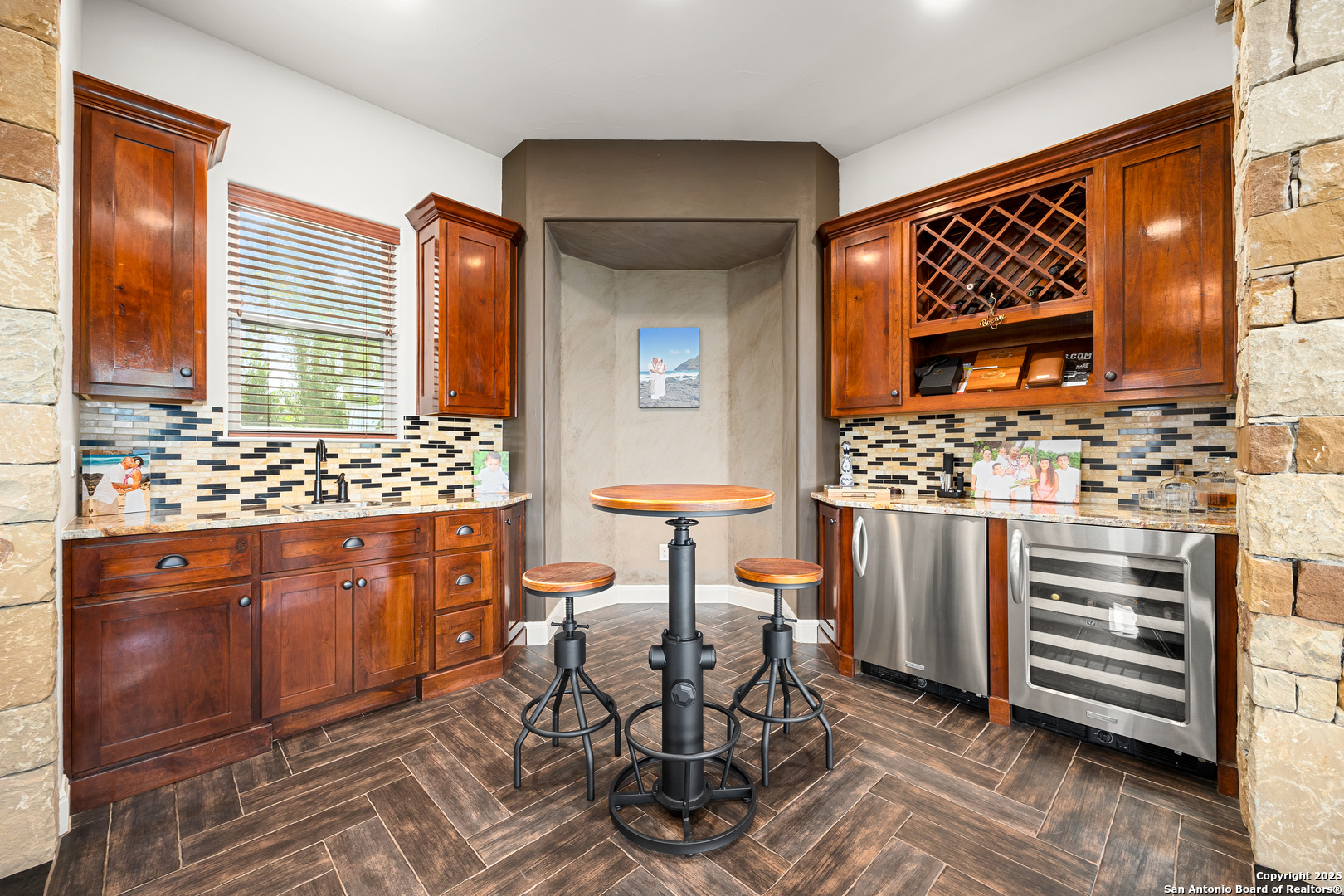 114 Hunters View Circle Boerne, TX 78006 - Photo 23 of 79