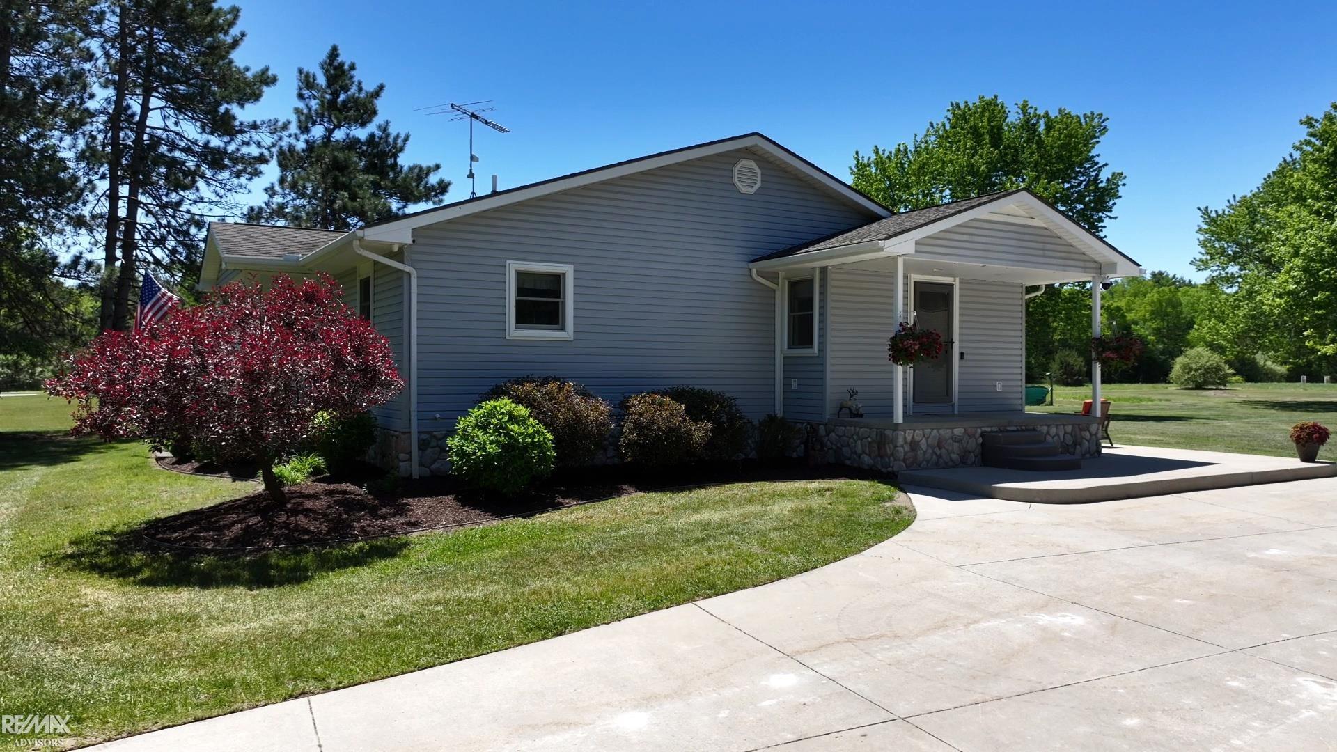 4299 Rabidue Road North Street, MI 48049 - Photo 5 of 86