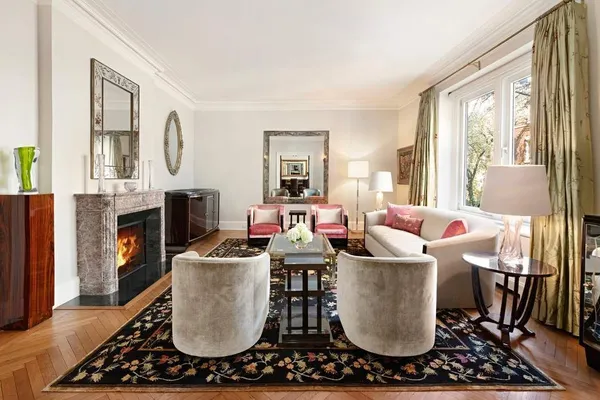 $5,700,000 | 950 Park Avenue, Unit 2A | Upper East Side