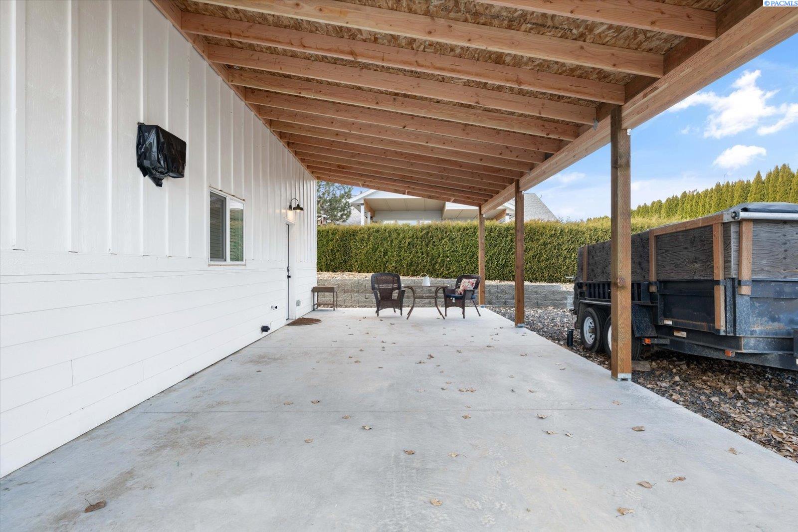 101504 East Clover Road Kennewick, WA 99338 - Photo 28 of 35 Gallery Image 28