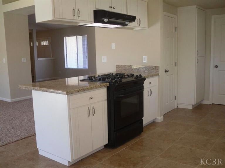 1119 Raymond Road Hanford, CA 93230 - Photo 6 of 10 Gallery Image 6
