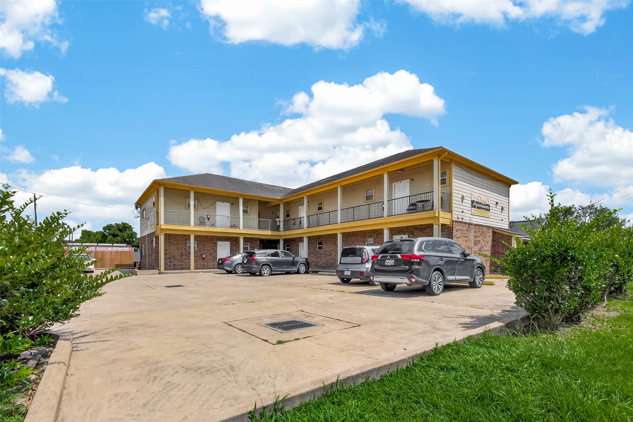 4721 Yellowstone Boulevard Houston, TX 77021 - Photo 12 of 19
