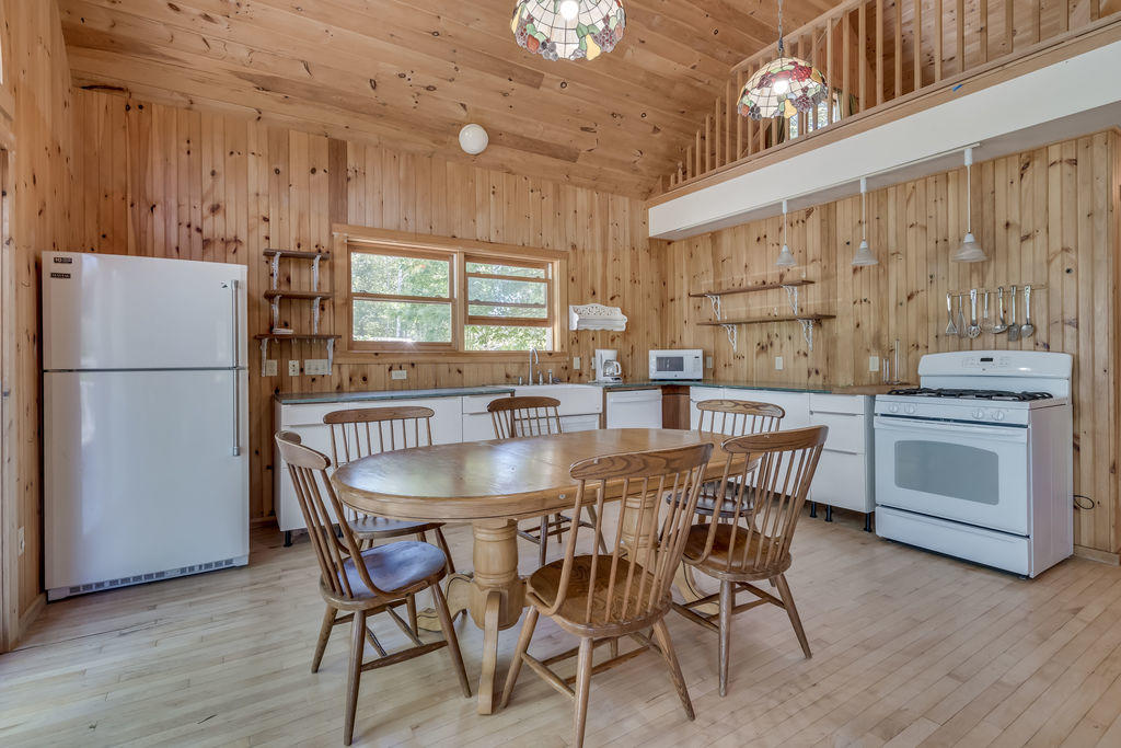 39 Alderbrook Road Portland, ME 04108 - Photo 11 of 51 015_39alderbrookrdportland-11