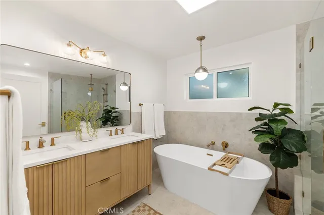 $2,698,888 | 1848 North Altadena Drive, Pasadena, CA 91107