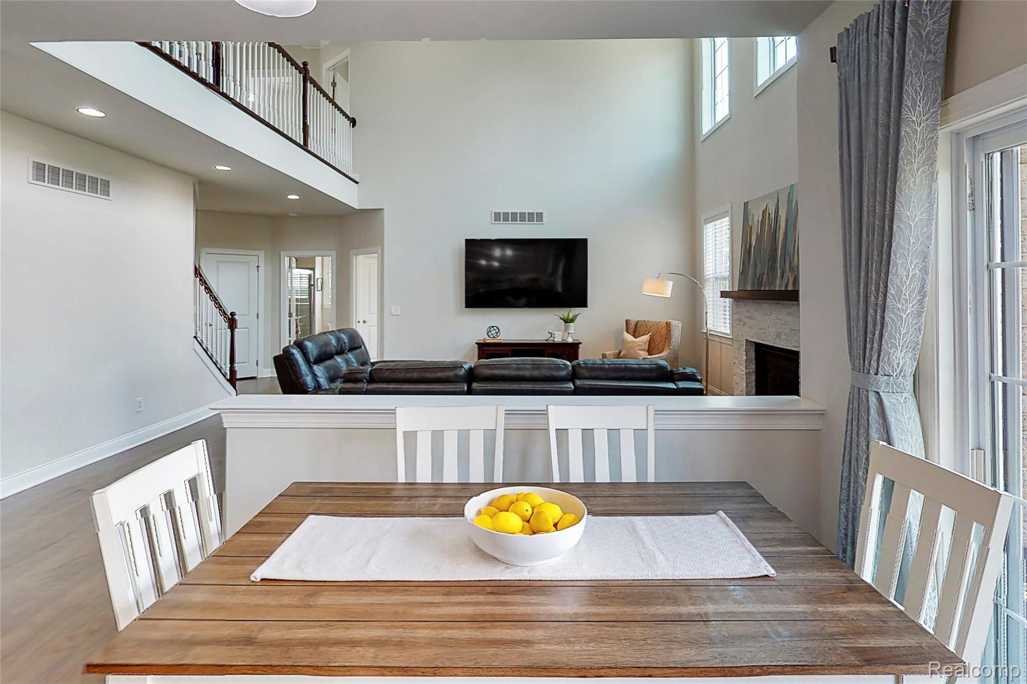 2116 Steeple Chase Road Canton, MI 48188 - Photo 18 of 56 2116 Steeple Chase interior 15.JPG