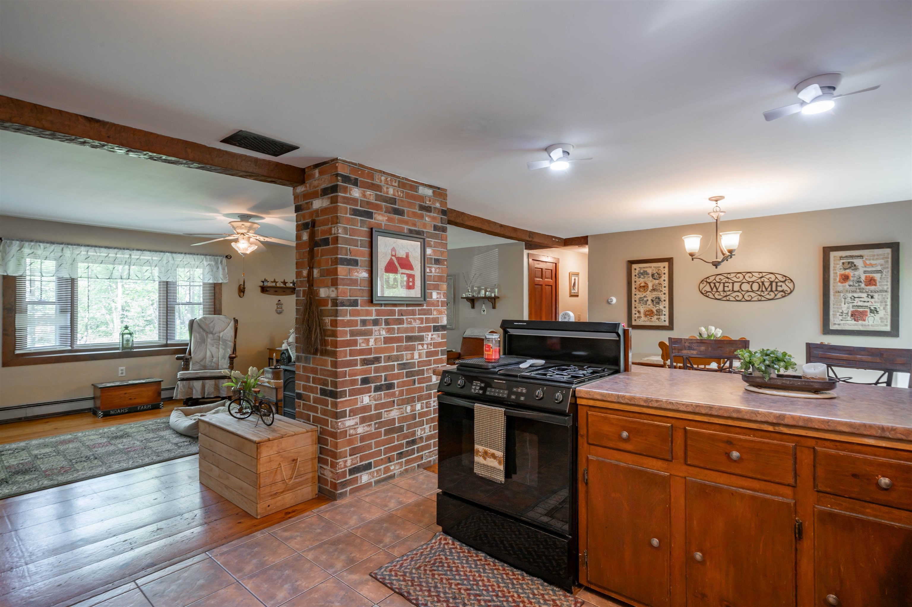 186 Old Bennington Road Greenfield, NH 03047 - Photo 5 of 28