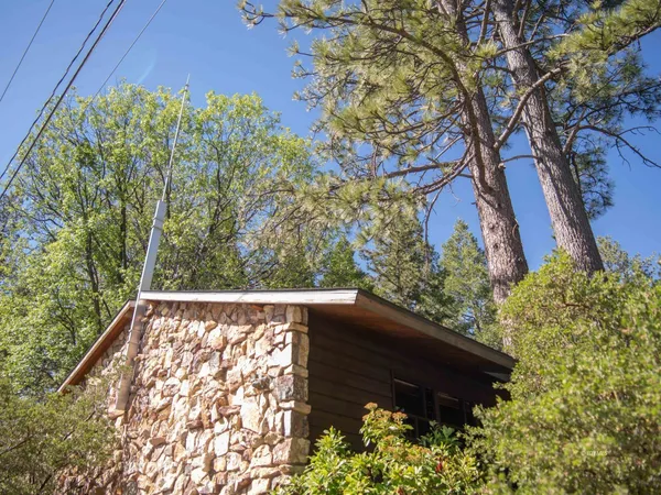 front view of house with a yard