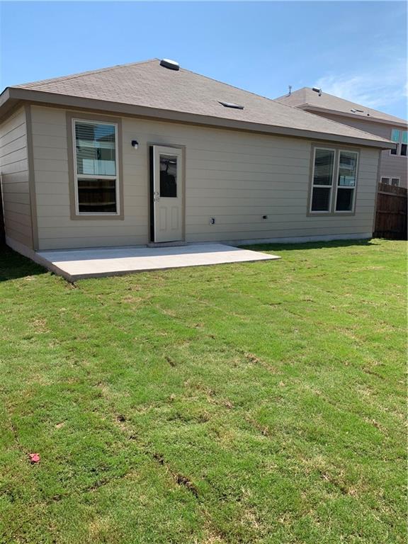 1229 Cliffbrake Way Georgetown, TX 78626 - Photo 19 of 24 a view of a backyard