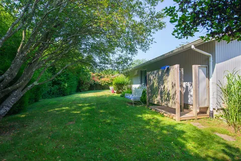$2,490,000 | 21 Flagg Avenue, Montauk, NY 11954