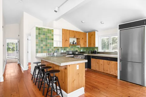 $2,490,000 | 21 Flagg Avenue, Montauk, NY 11954