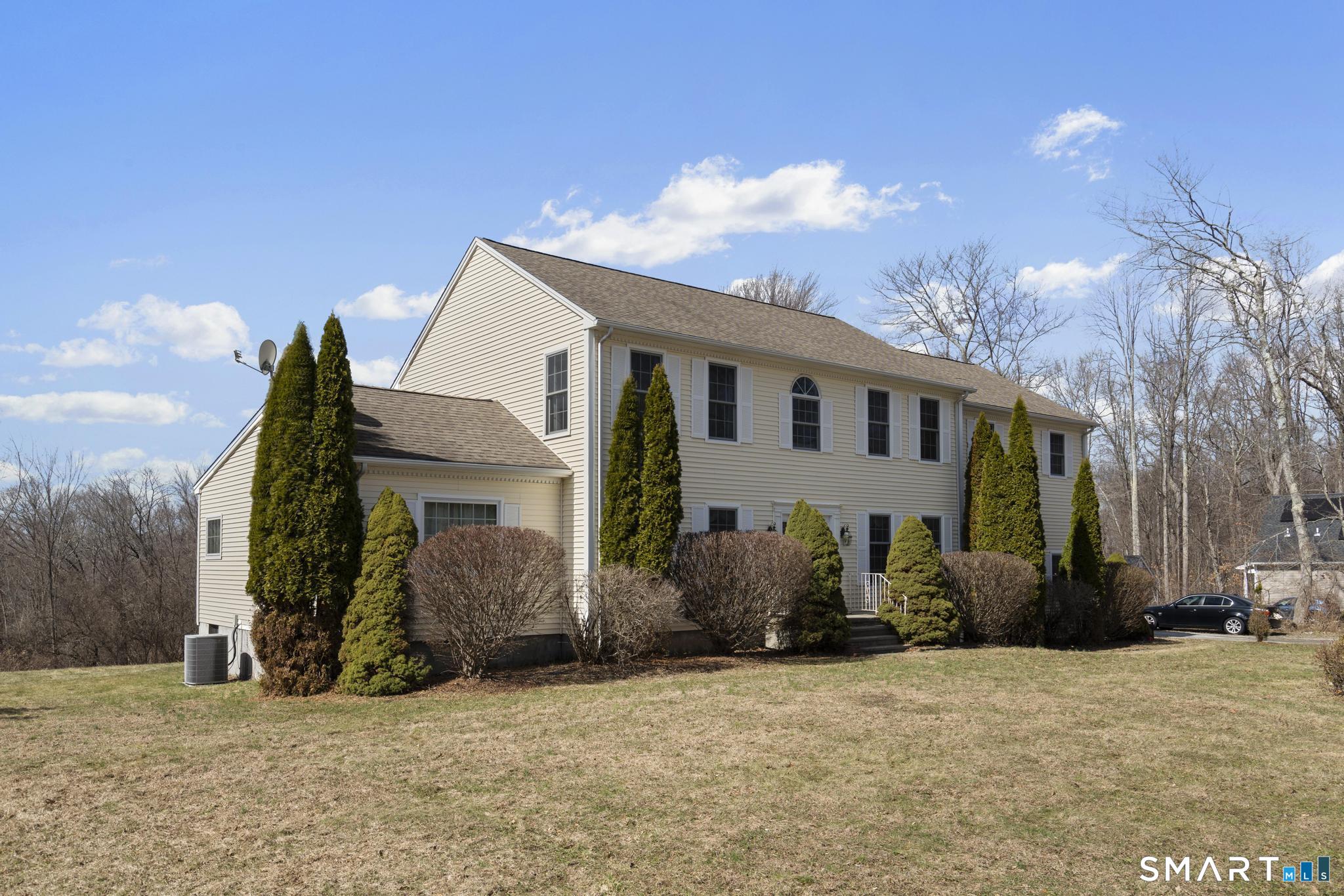 16 Larkey Road Oxford, CT 06478 - Photo 2 of 39 Gallery Image 2