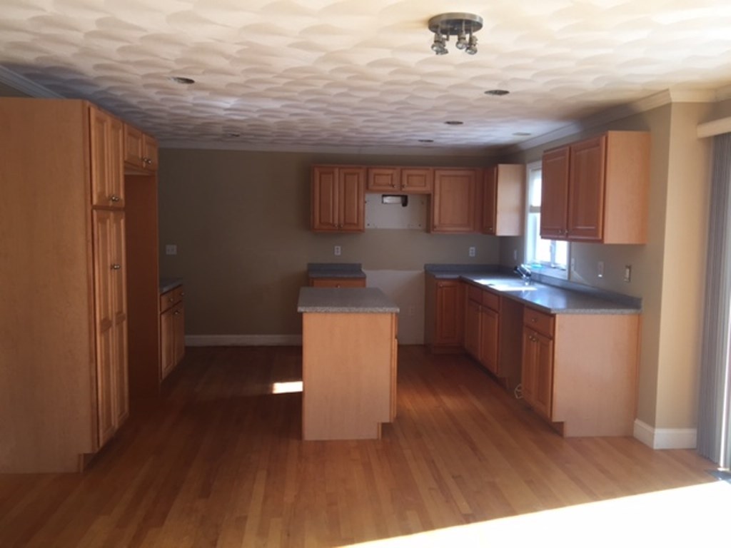 3 Ginger Trail Coventry, RI 02816 - Photo 4 of 8 Gallery Image 4