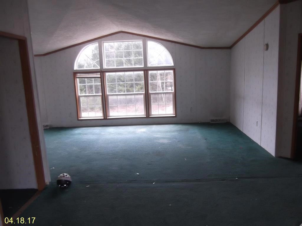 19 East Colebrook Road Colebrook, NH 03576 - Photo 3 of 4