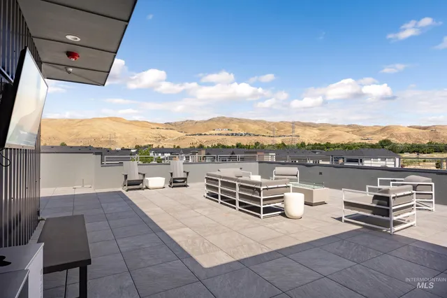 $389,900 | 4340 East Haystack Street, Unit 210, Boise, ID 83716