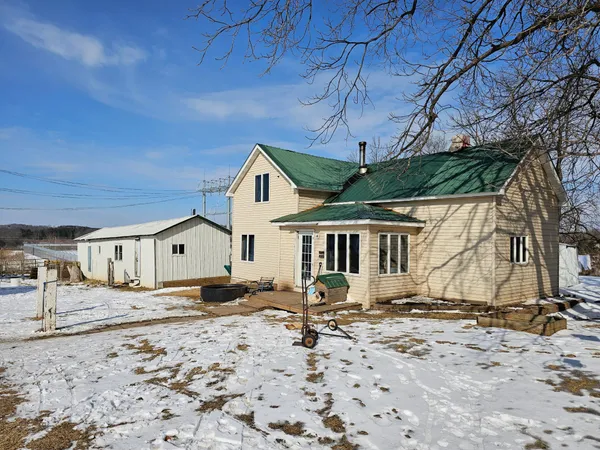 $324,900 | 692 250th Street, Woodville, WI 54028