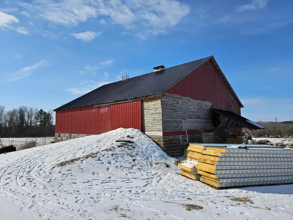 $324,900 | 692 250th Street, Woodville, WI 54028