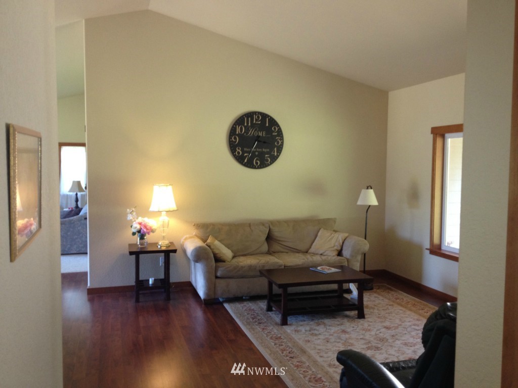 9437 Delphi Road Southwest Olympia, WA 98512 - Photo 2 of 11 Gallery Image 2