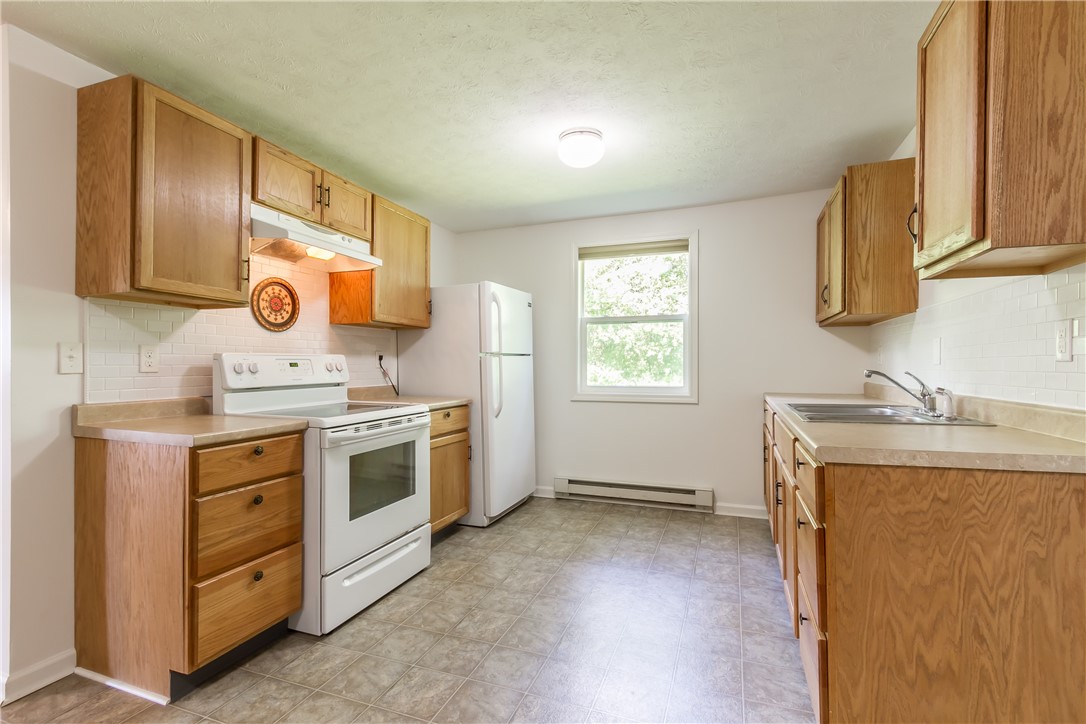 4541 Greenbriar Drive Gorham, NY 14424 - Photo 11 of 46 Eat-in Kitchen