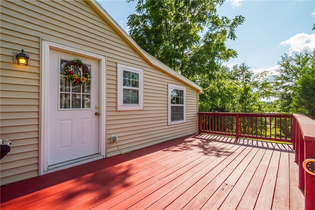 4541 Greenbriar Drive Gorham, NY 14424 - Photo 9 of 46 Entertainment Sized Deck