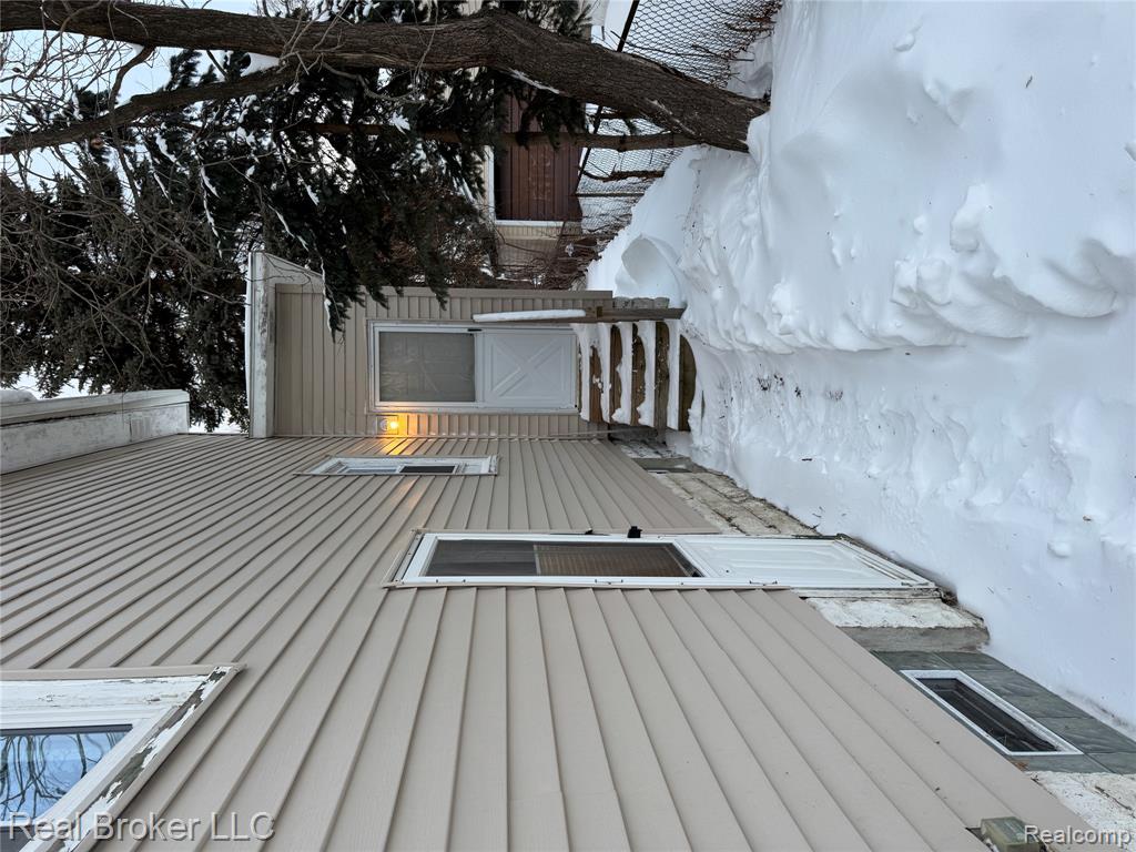 86 Hamilton Street Pontiac, MI 48342 - Photo 4 of 26