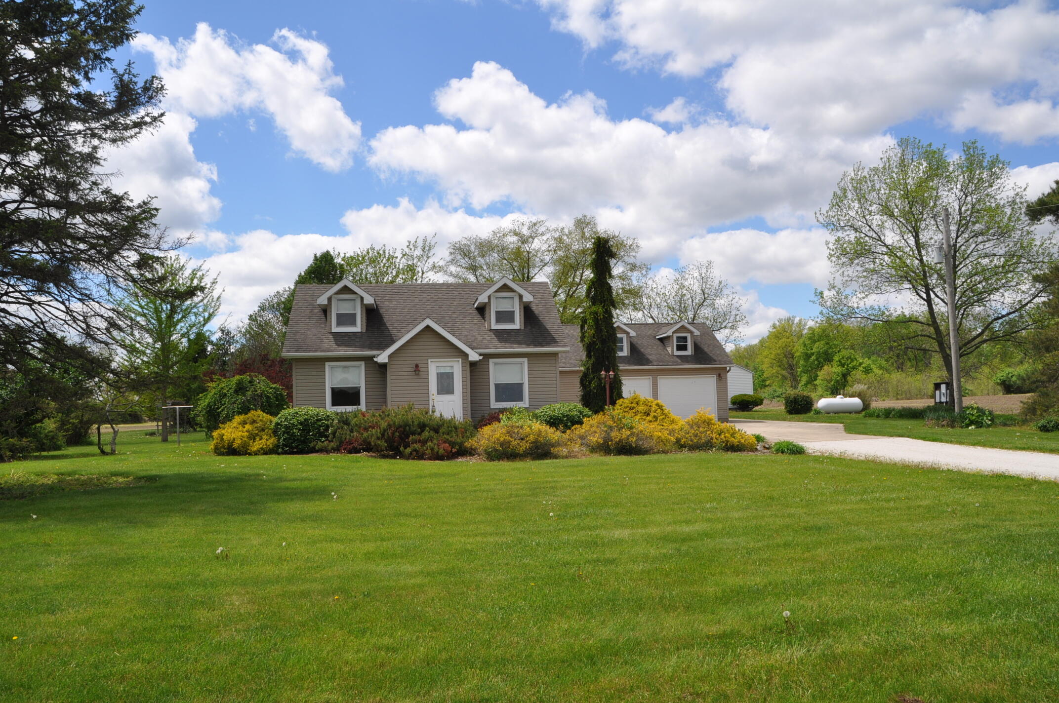 8320 Flick Road Tipp City, OH 45371 - Photo 1 of 23 Gallery Image 1
