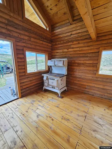 $275,000 | Nw4-nw4 East Nw4-nw4 E Miller Mountain, La Barge, WY 83123