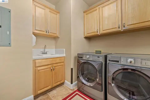 $2,388,888 | 4717 Chestnut Court, Dublin, CA 94568