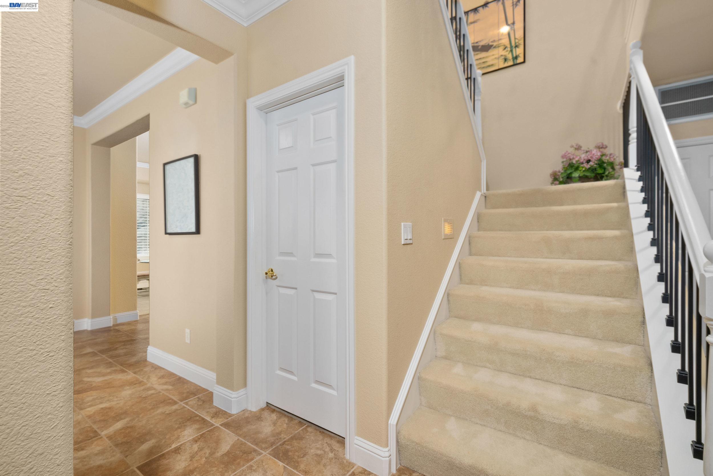 4717 Chestnut Court Dublin, CA 94568 - Photo 20 of 60 a view of an entryway with staircase